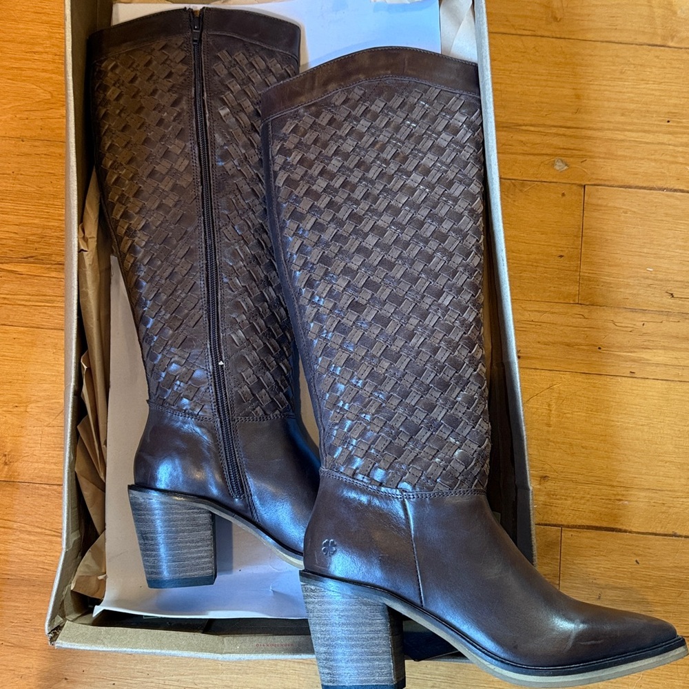 New Lucky Brand Brown Abeny Cut-Out Knee-High Boot Women’s 5 - Picture 3 of 5